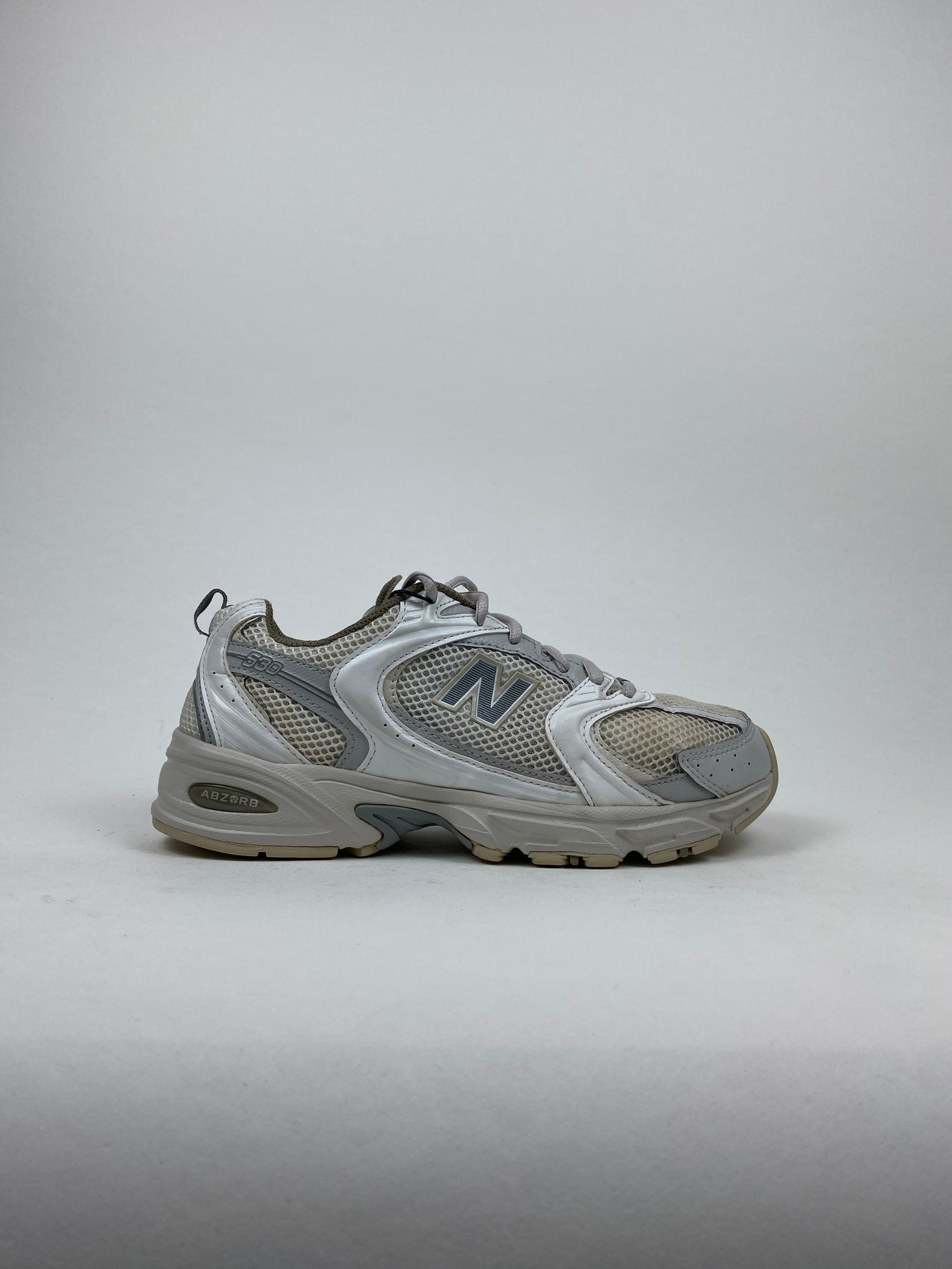New Balance 530 Grey Matter Moonbeam (Taille 39,5)