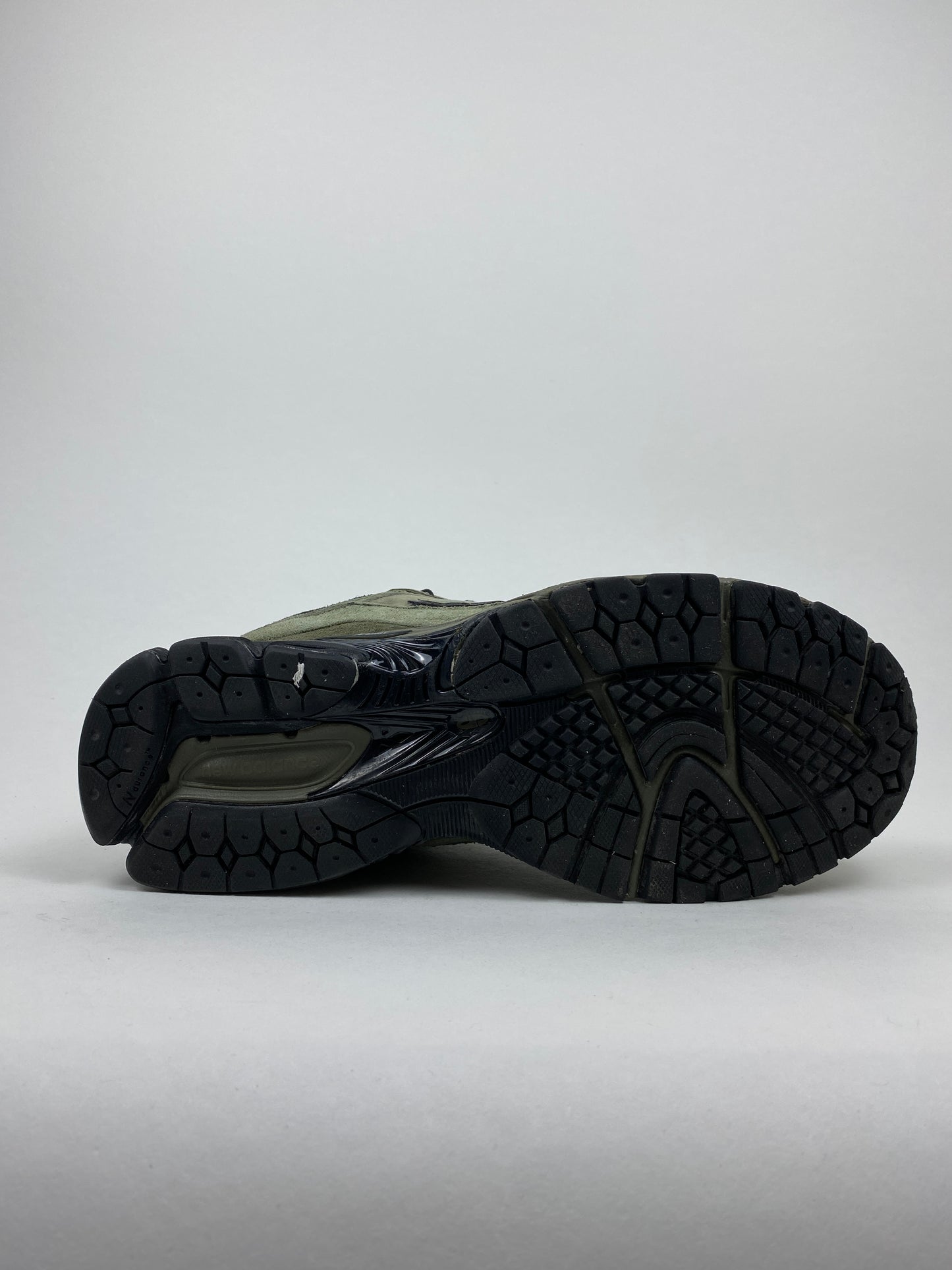 New Balance 2002R Dark Camo Dark Olivine (Taille 46,5)