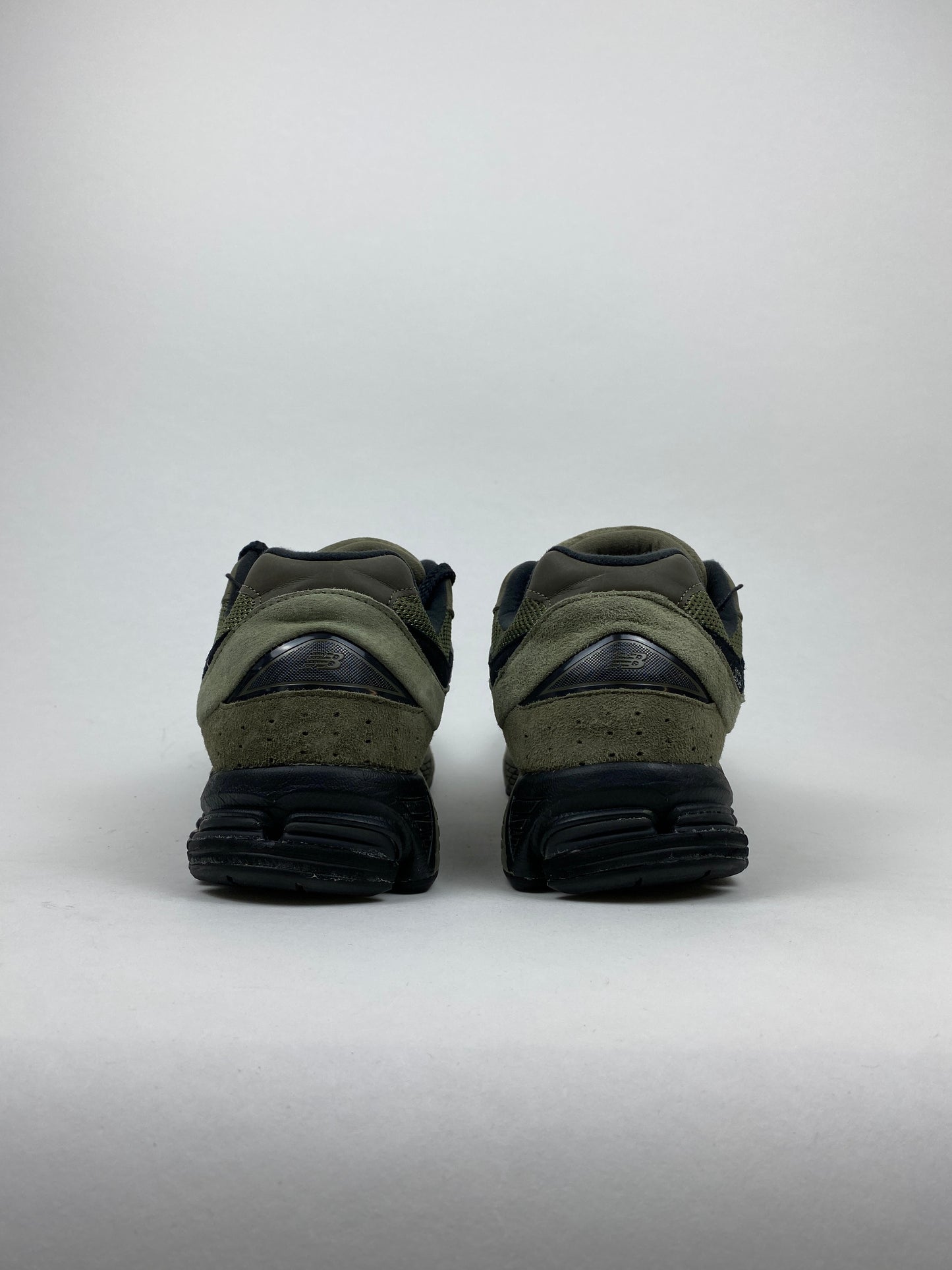 New Balance 2002R Dark Camo Dark Olivine (Taille 46,5)