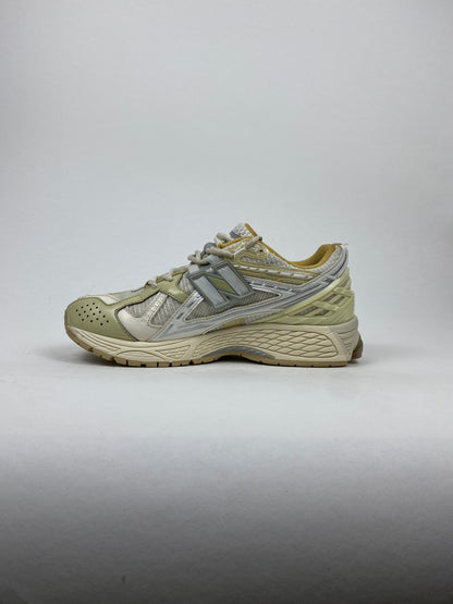New Balance 1906R Lunar New Year White (Taille 40)