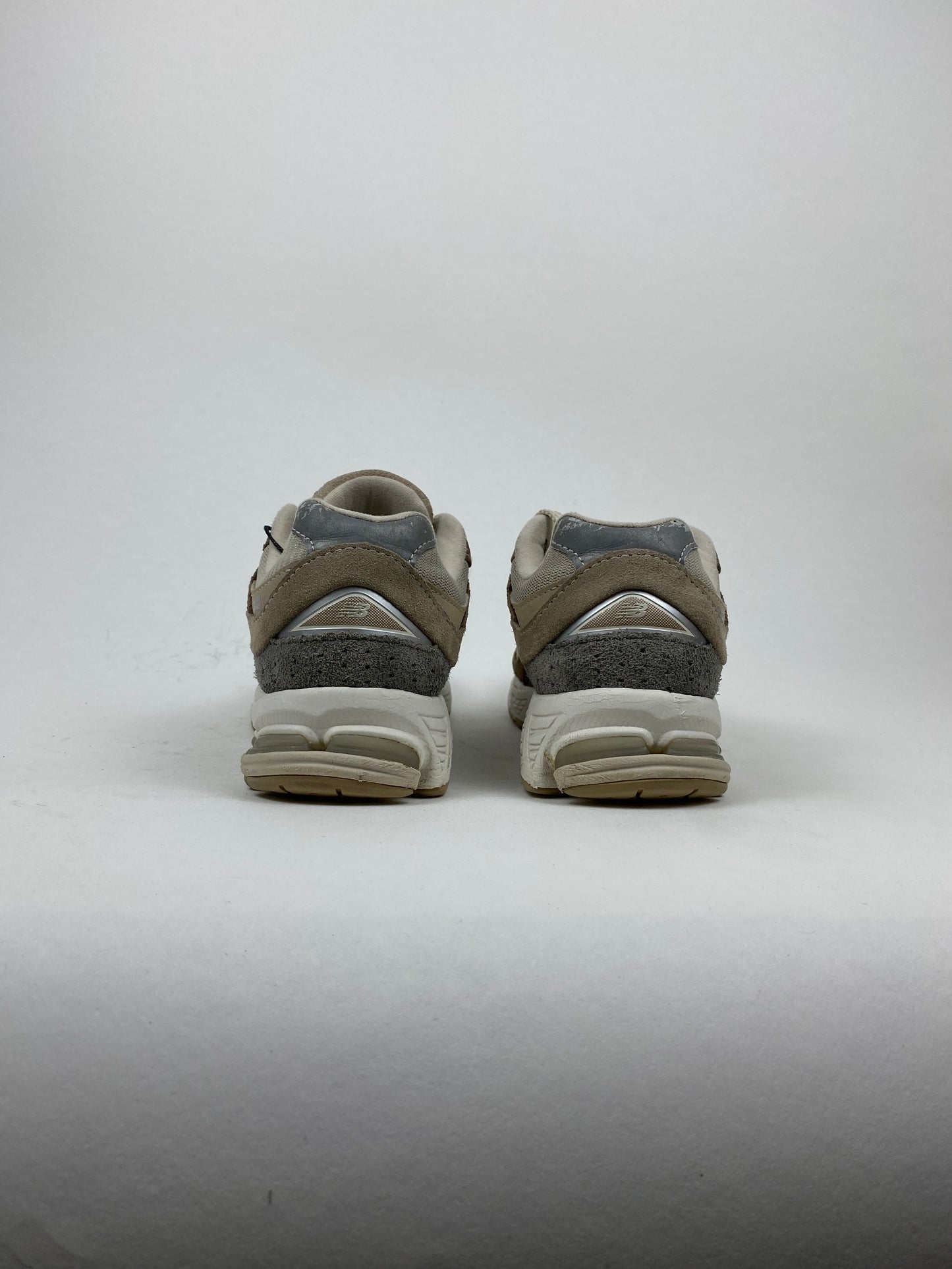 New Balance 2002R Driftwood Sandstone (Taille 37)