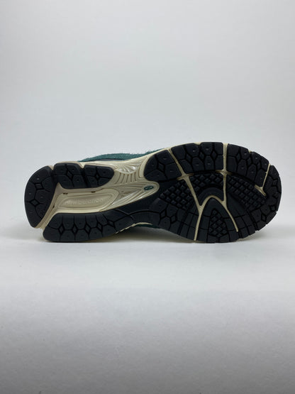 New Balance 2002R New Spruce Magnet (Taille 40,5)