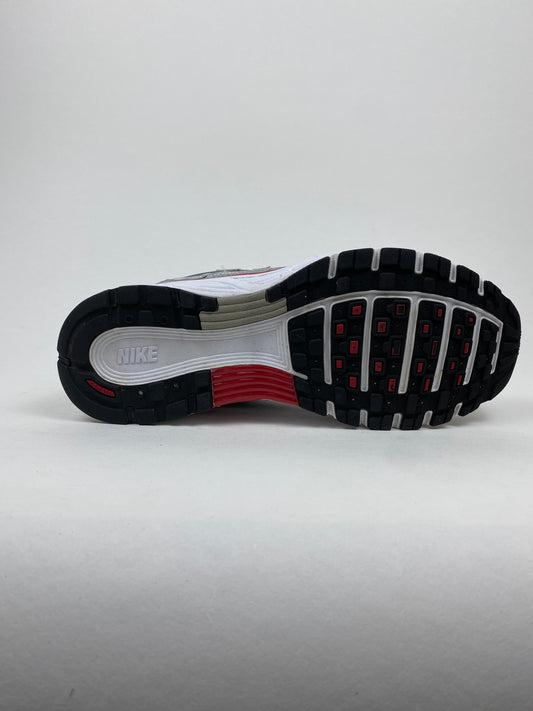 Nike P-6000 Metallic Silver Gym Red (Taille 43)