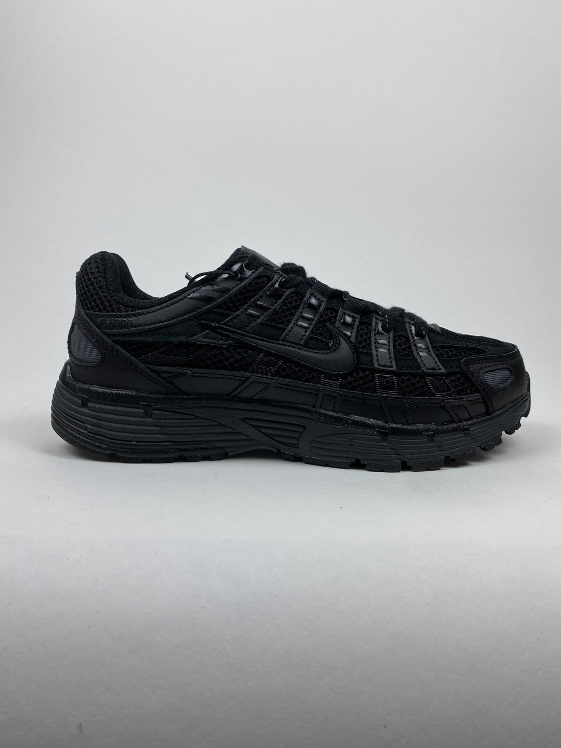 Nike P-6000 Premium Triple Black