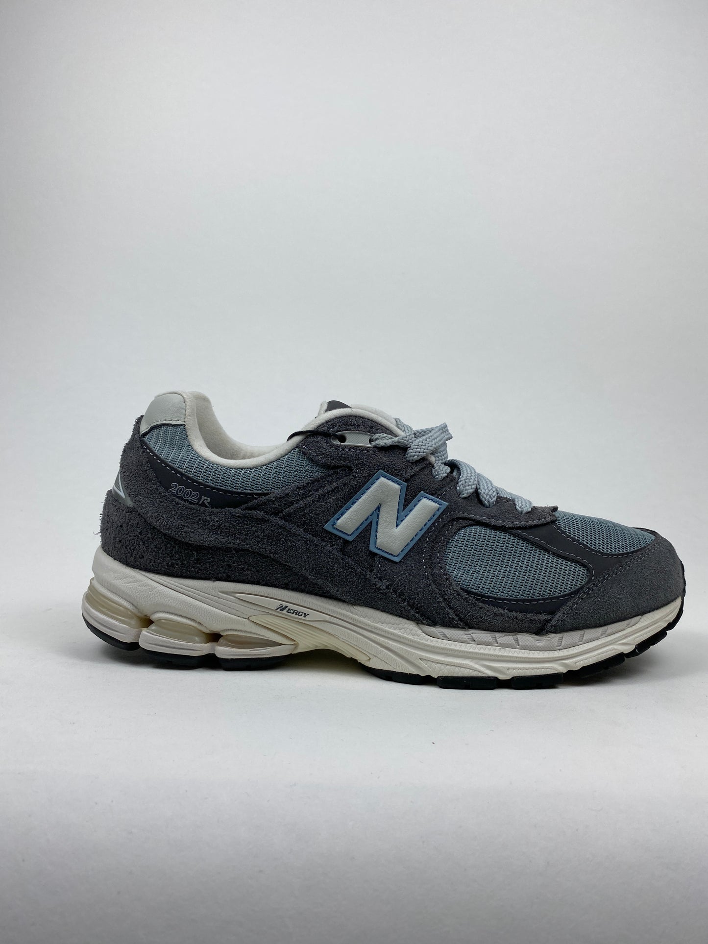 New Balance 2002R Magnent Lead (Taille 43)