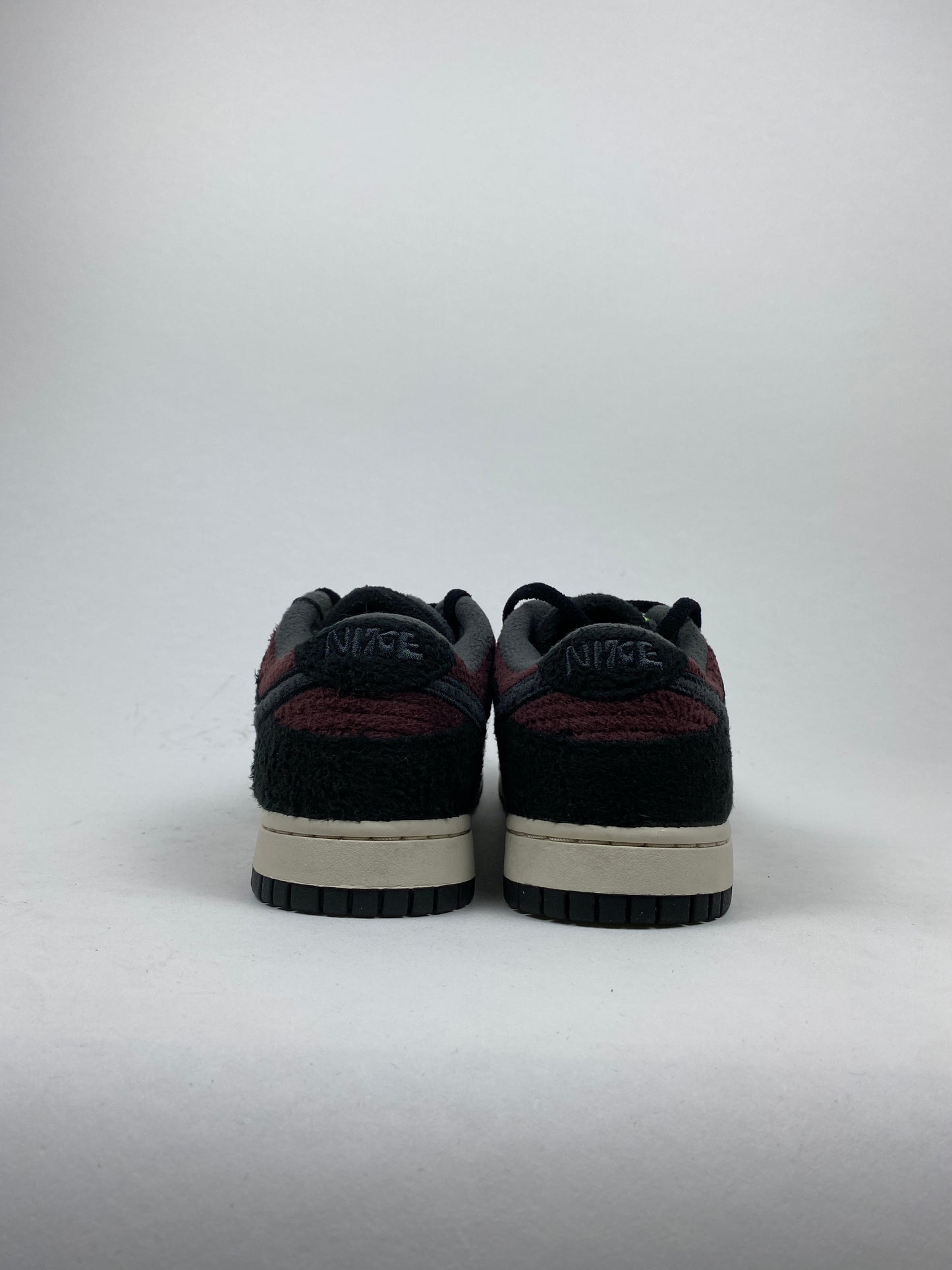 Nike Dunk Low SE Fleece Pack Bordeaux Crush (Taille 40)