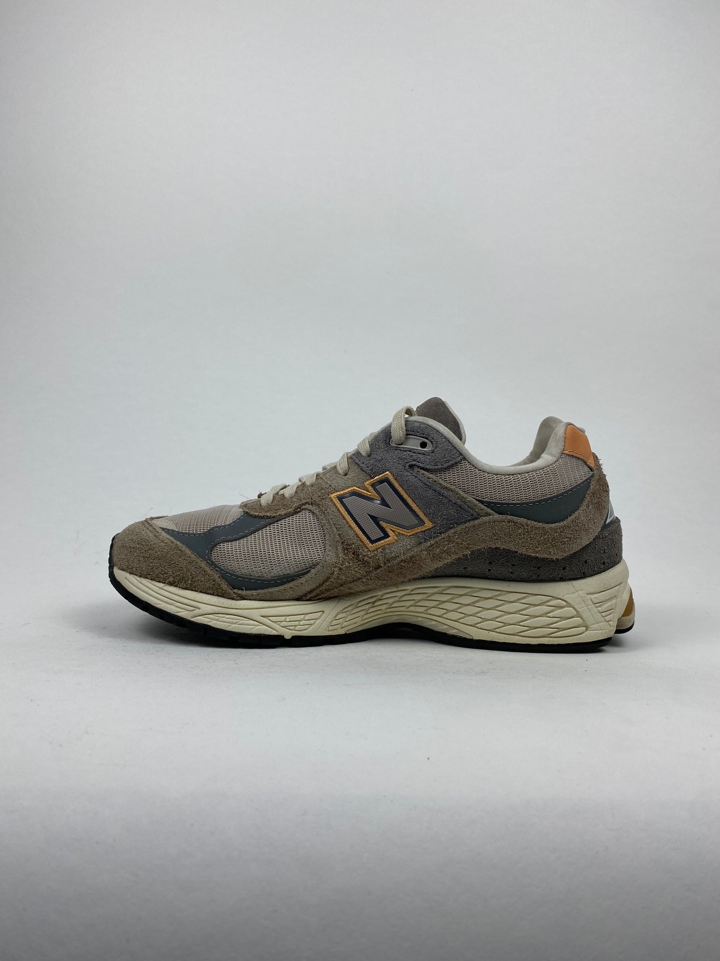 New Balance 2002R Grey Brown (Taille 42)