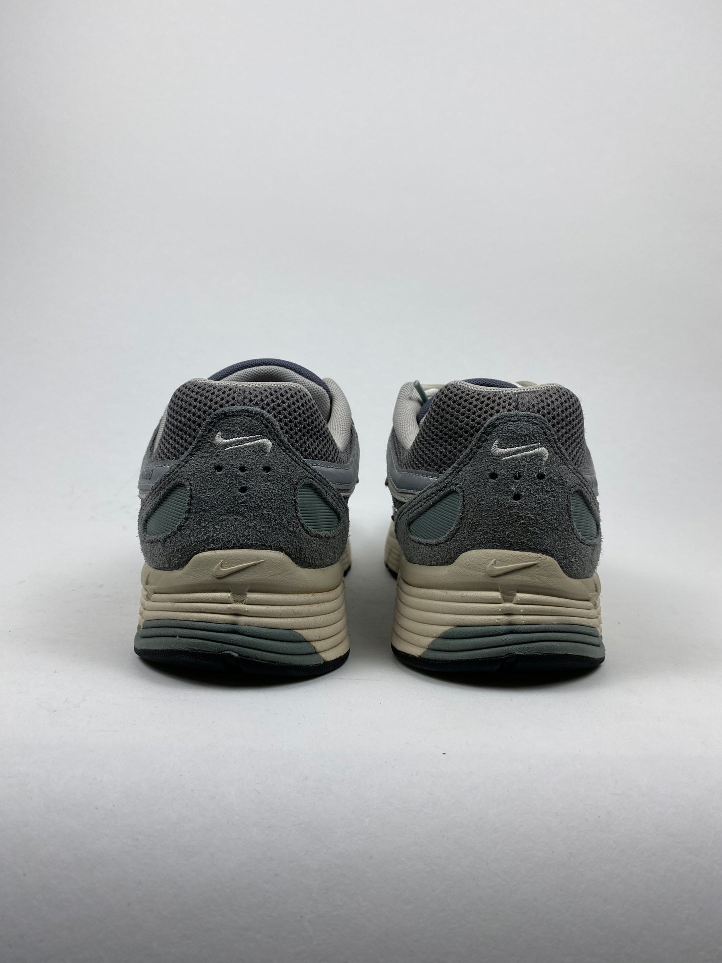 Nike P-6000 Flat Pewter (Taille 44)