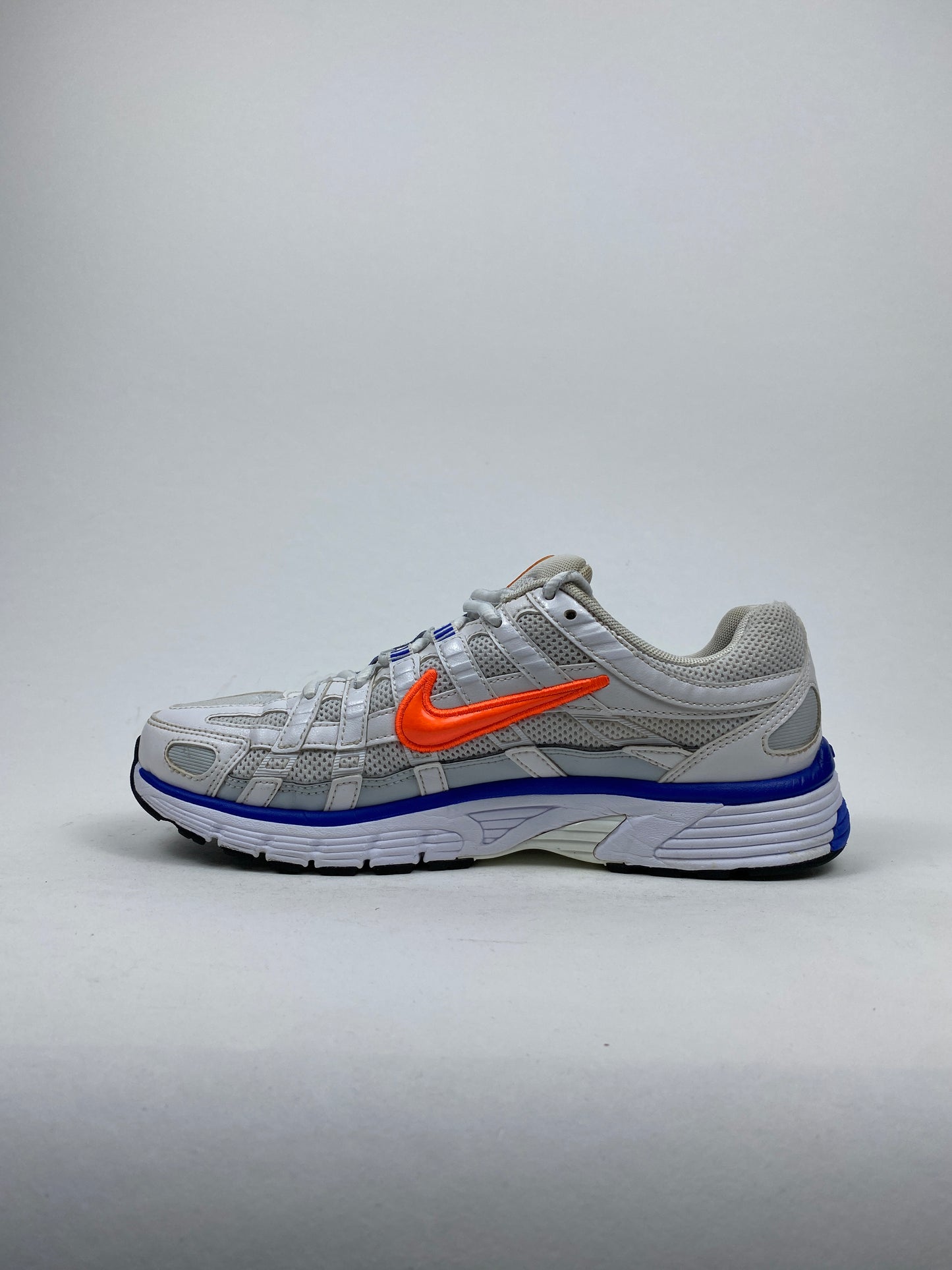 Nike P-6000 White Crimson Racer Blue (Taille 40)