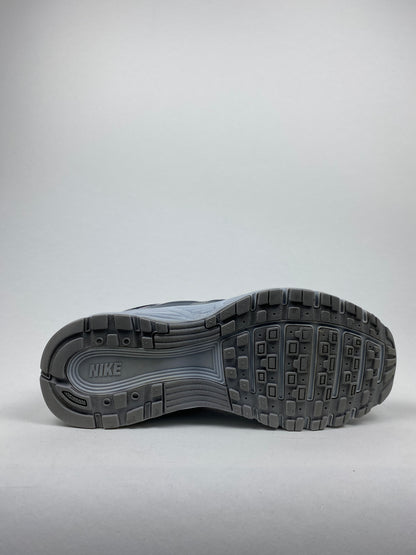 Nike P-6000 Doll Smoke Grey Metallic Silver White (Taille 37,5)