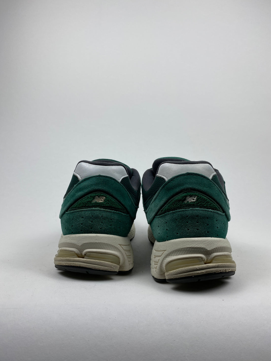 New Balance 2002R Nightwatch Green