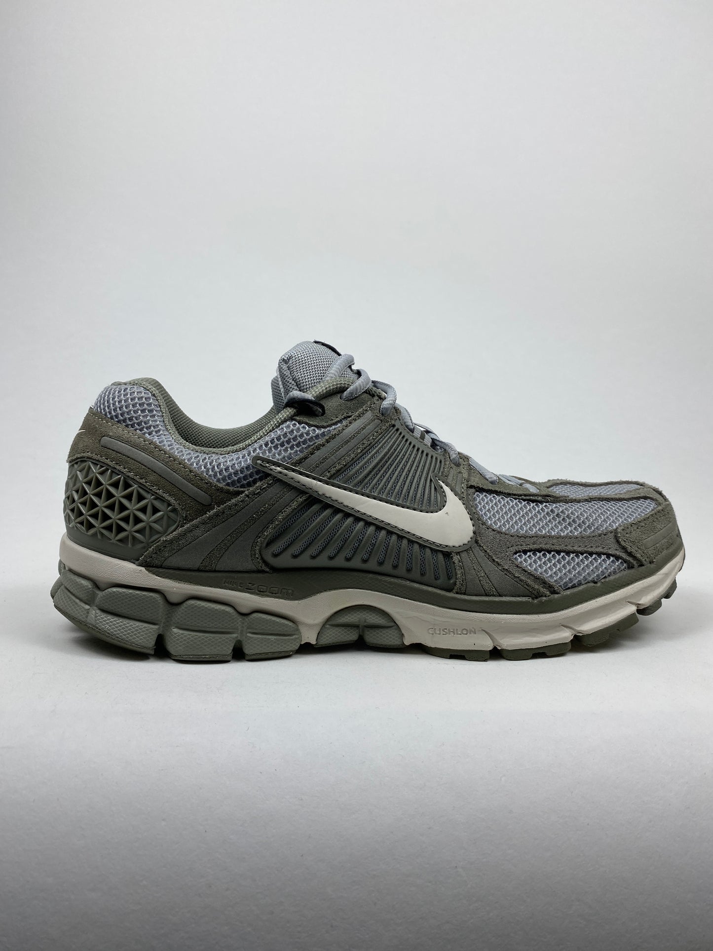 Nike Zoom Vomero 5 Dark Stucco (Taille 42,5)