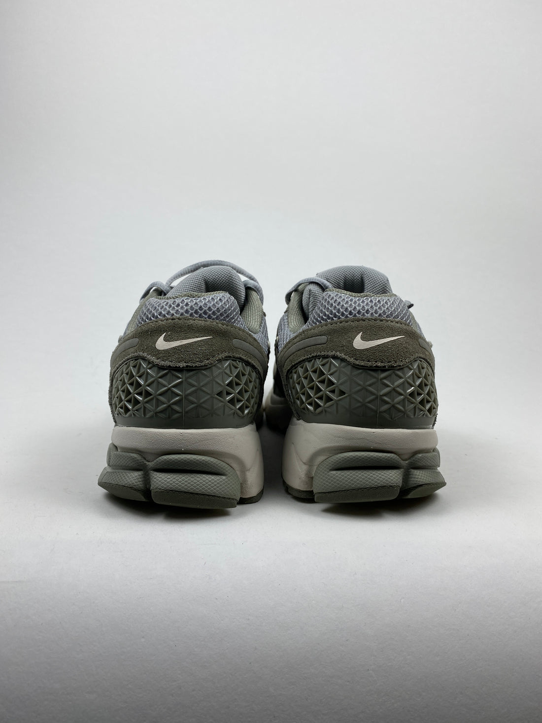Nike Zoom Vomero 5 Dark Stucco