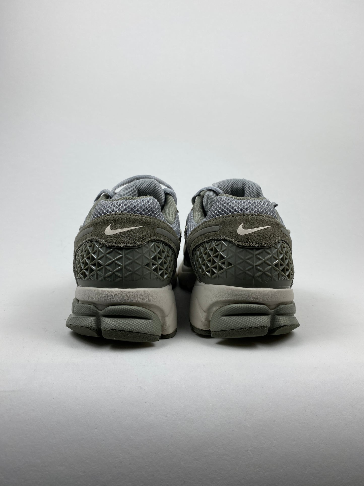 Nike Zoom Vomero 5 Dark Stucco (Taille 42,5)