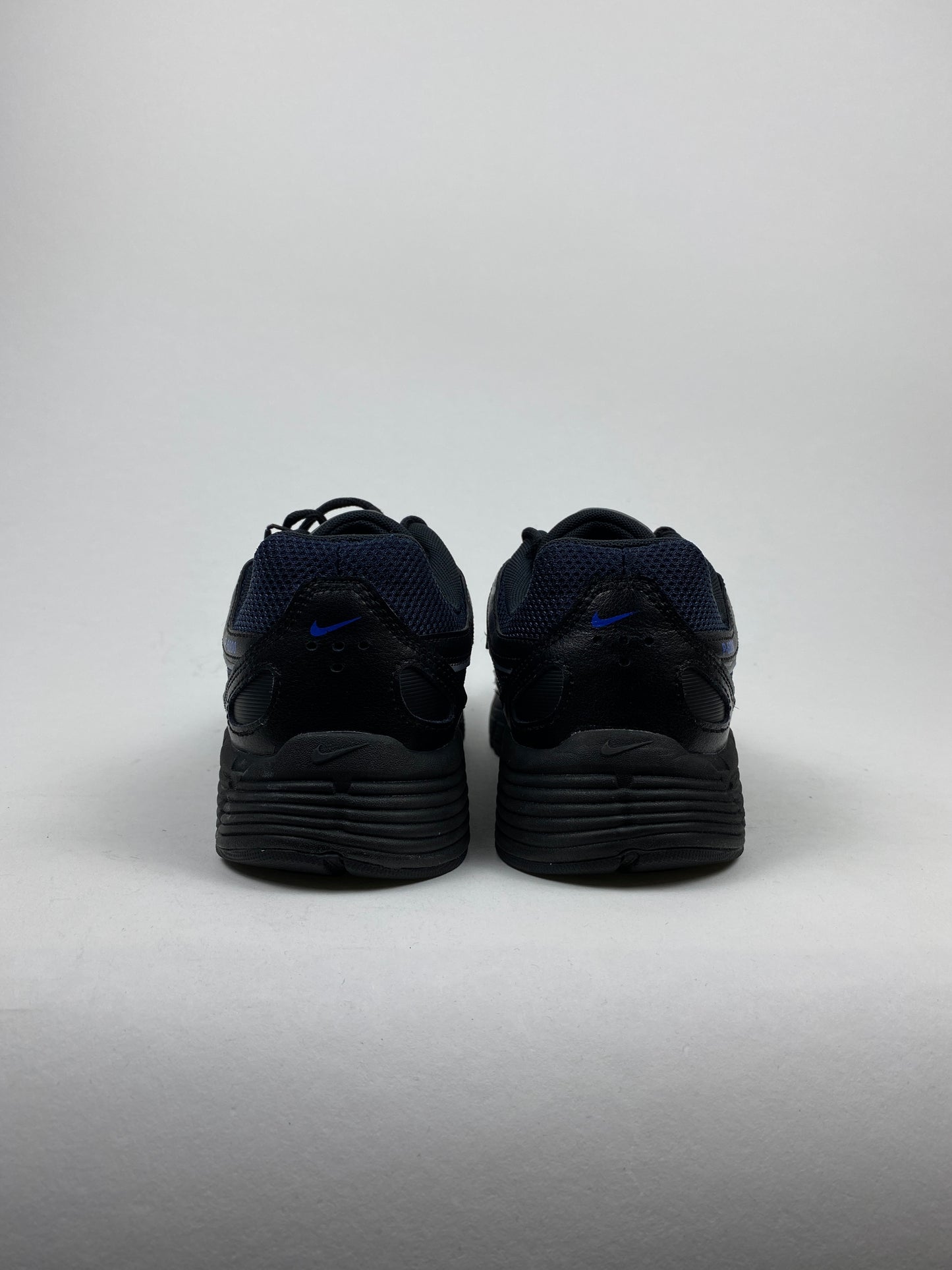 Nike P-6000 Black Game Royal (Taille 39)