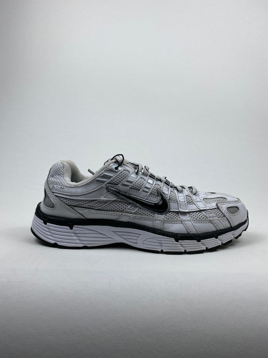 Nike P-6000 White Metallic Silver Black (Taille 38,5)