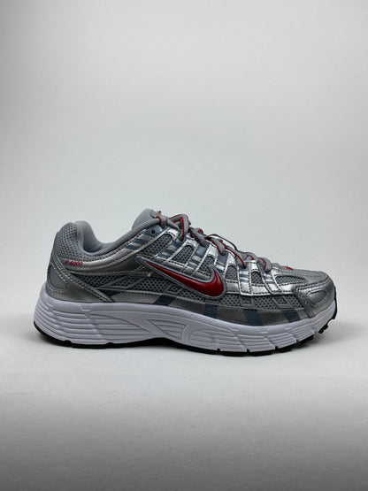 Nike P-6000 Metalic Silver Cool Red (Taille 37,5)