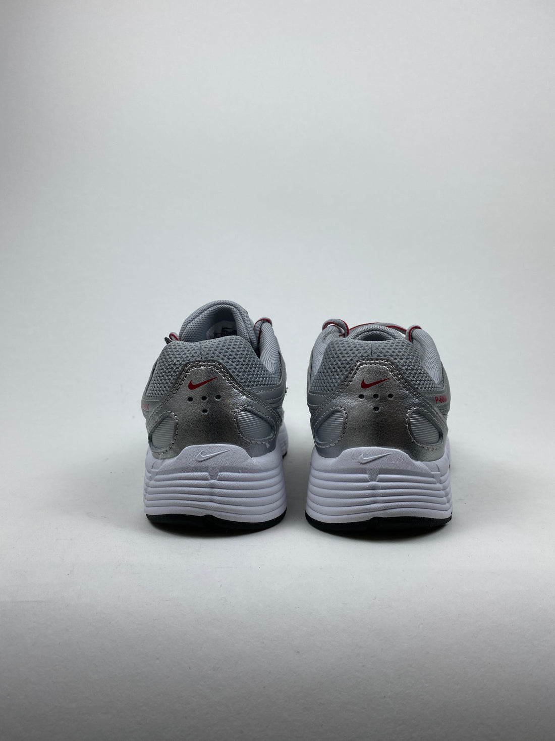 Nike P-6000 Metalic Silver Cool Red