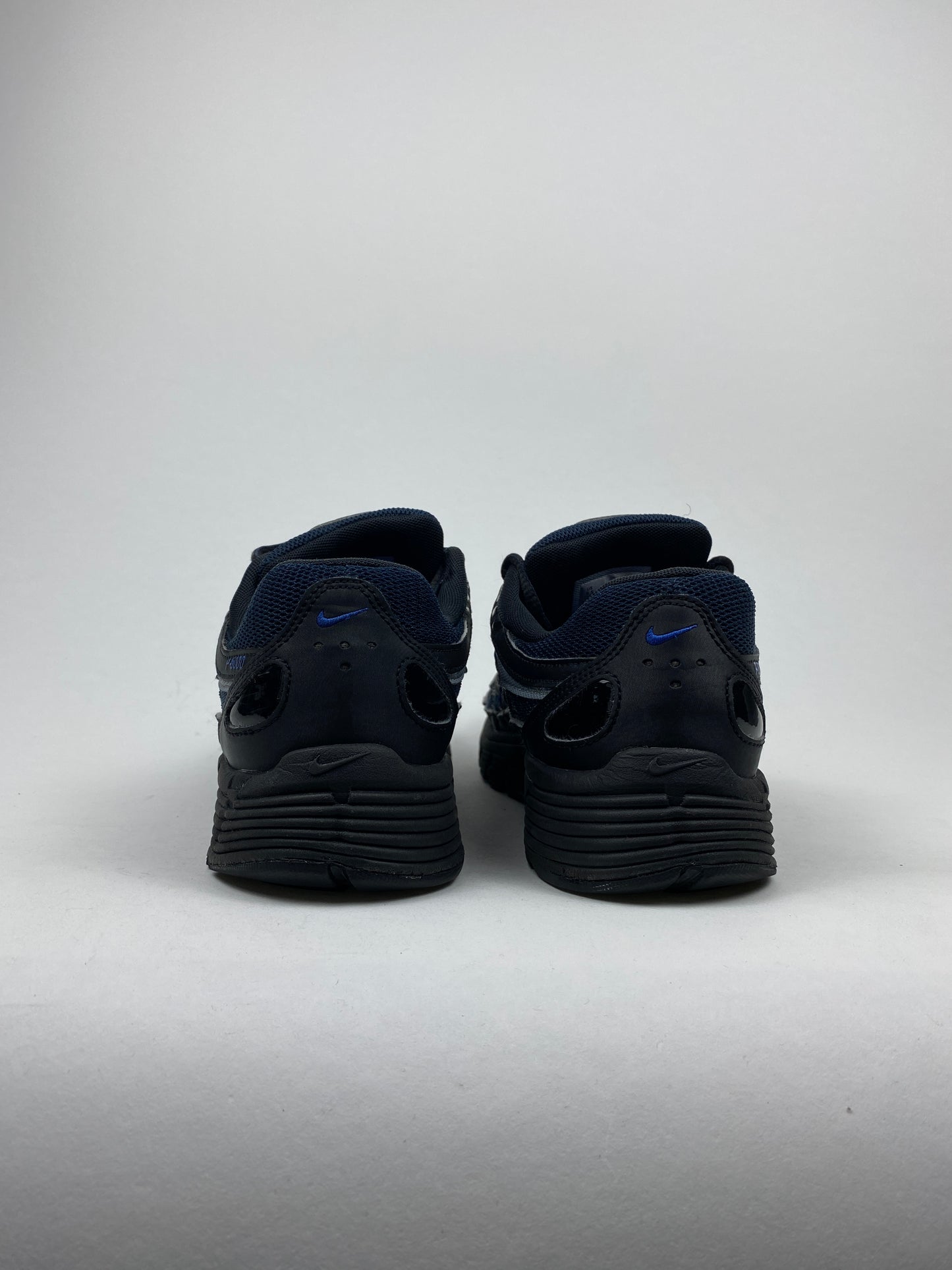Nike P-6000 Black Cool Grey Obsidian (Taille 43)