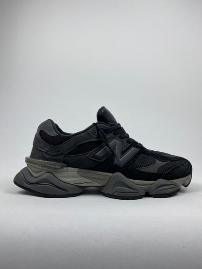 New Balance 9060 Black Castlerock Grey (42,5)