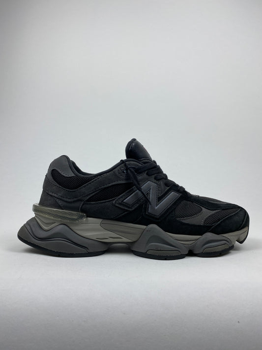 New Balance 9060 Black Castlerock Grey (42,5)