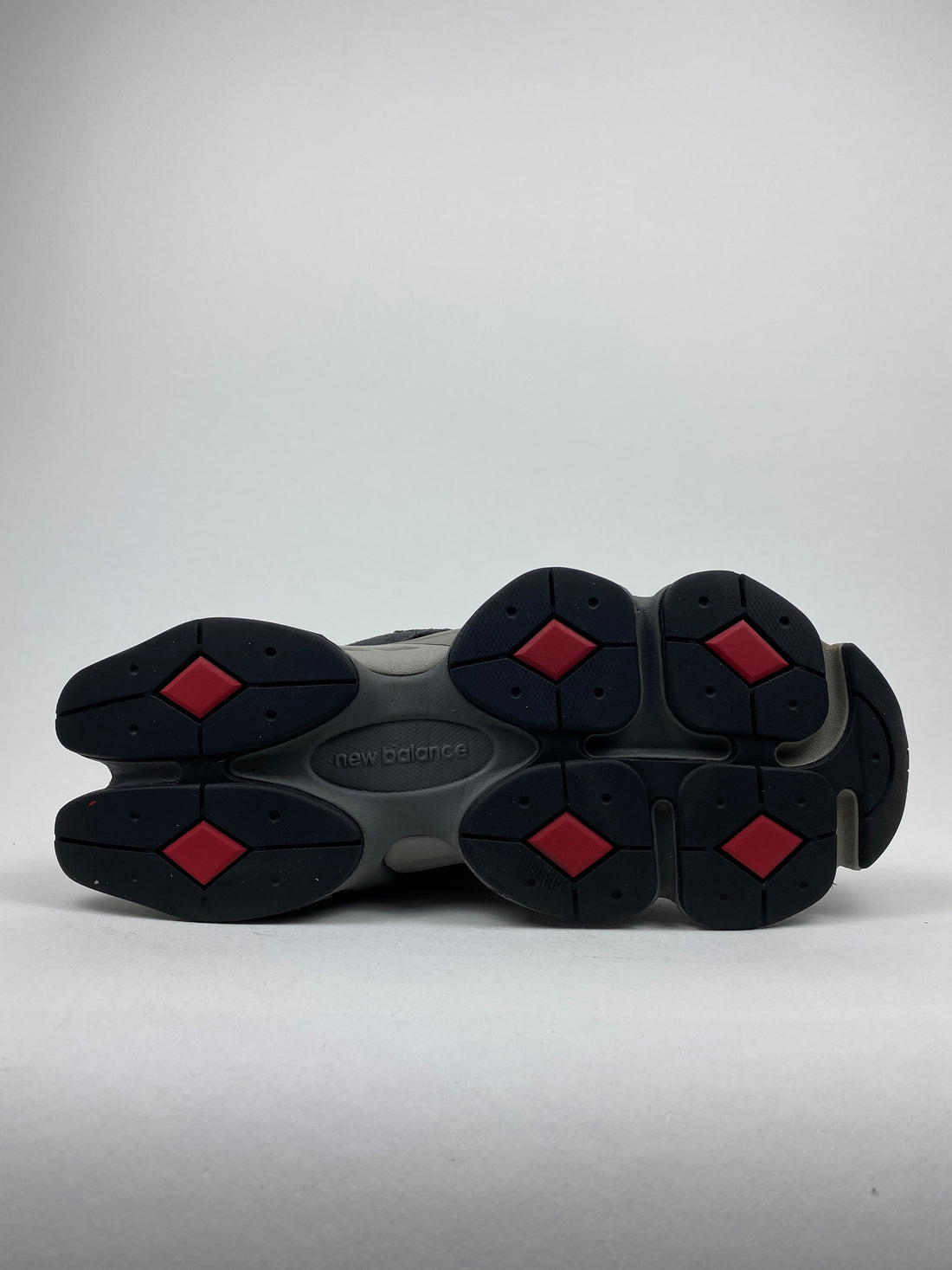 New Balance 9060 Black Castlerock Grey (42,5)