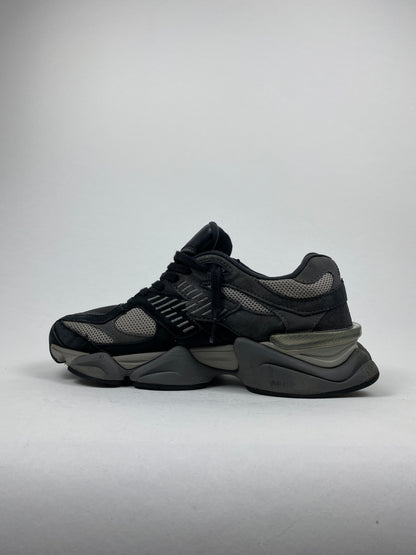 New Balance 9060 Black Castlerock Grey (42,5)