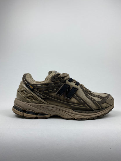New Balance 1906R Cordura Brown Black (Taille 41,5)