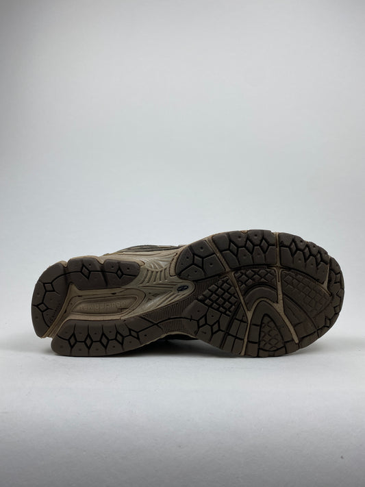 New Balance 1906R Cordura Brown Black (Taille 41,5)