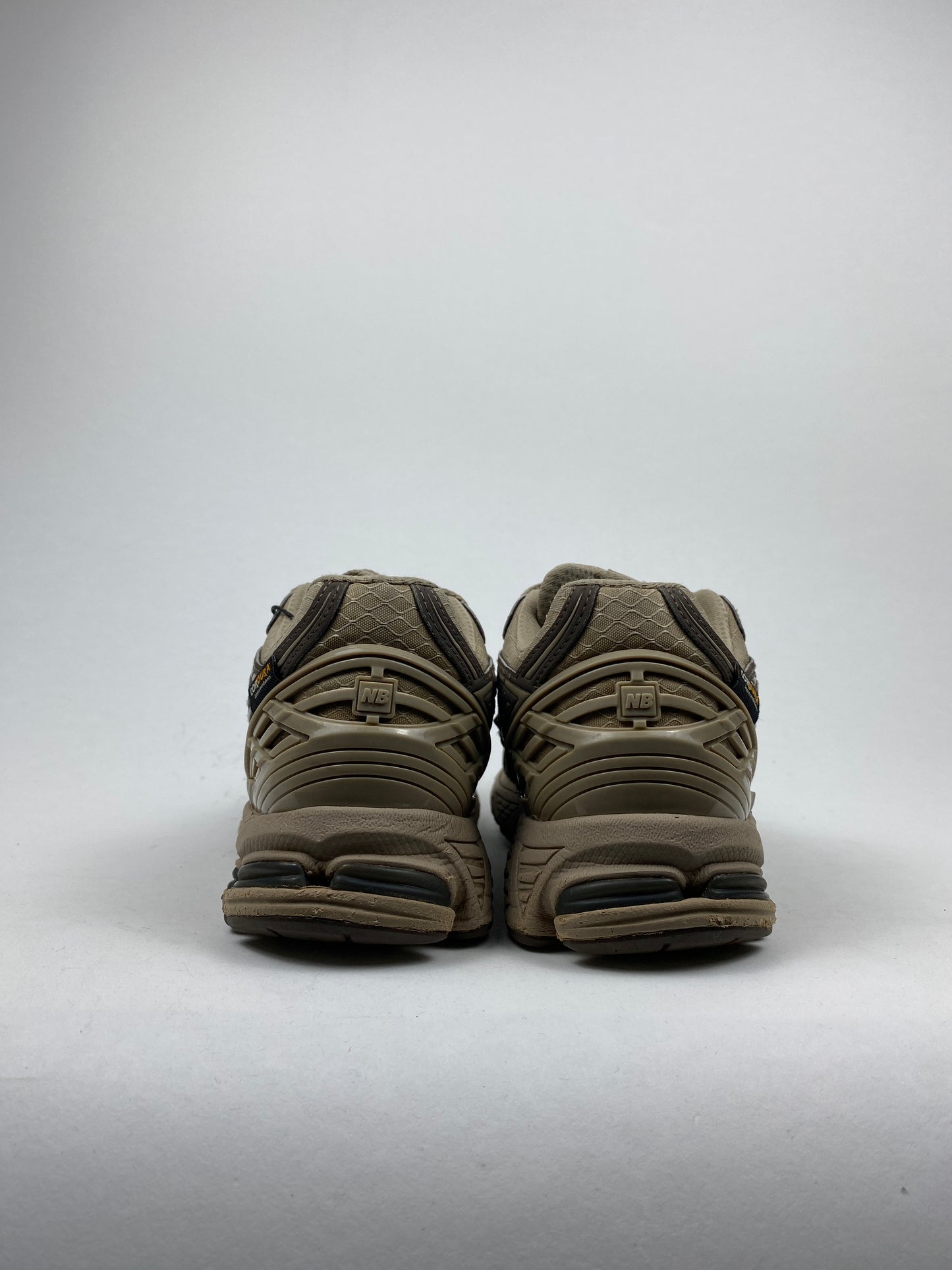New Balance 1906R Cordura Brown Black (Taille 41,5)