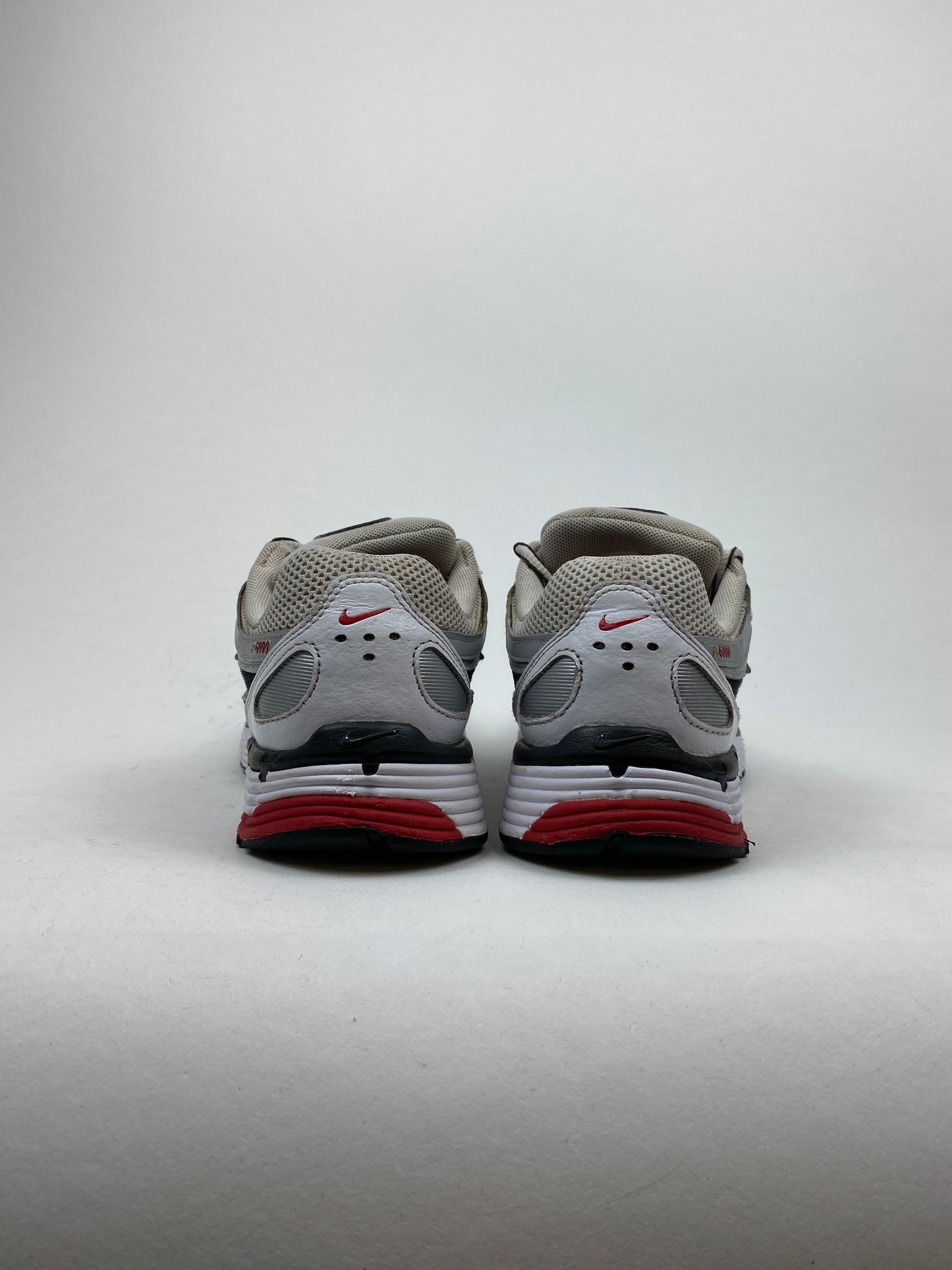 Nike P-6000 White Gold Red (Taille 38,5)