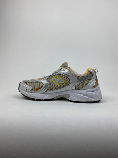 New Balance 530 White Vibrant Apricot Silver Metallic (Taille 38,5)