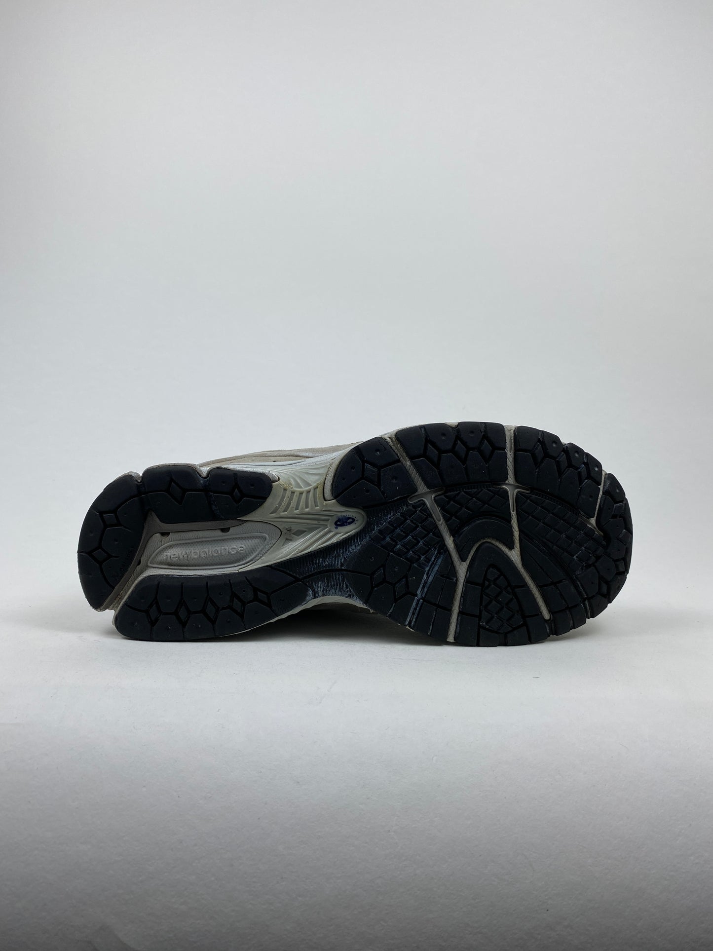 New Balance 2002R Gore-Tex Marblehead Moon Shadow (Taille 41,5)