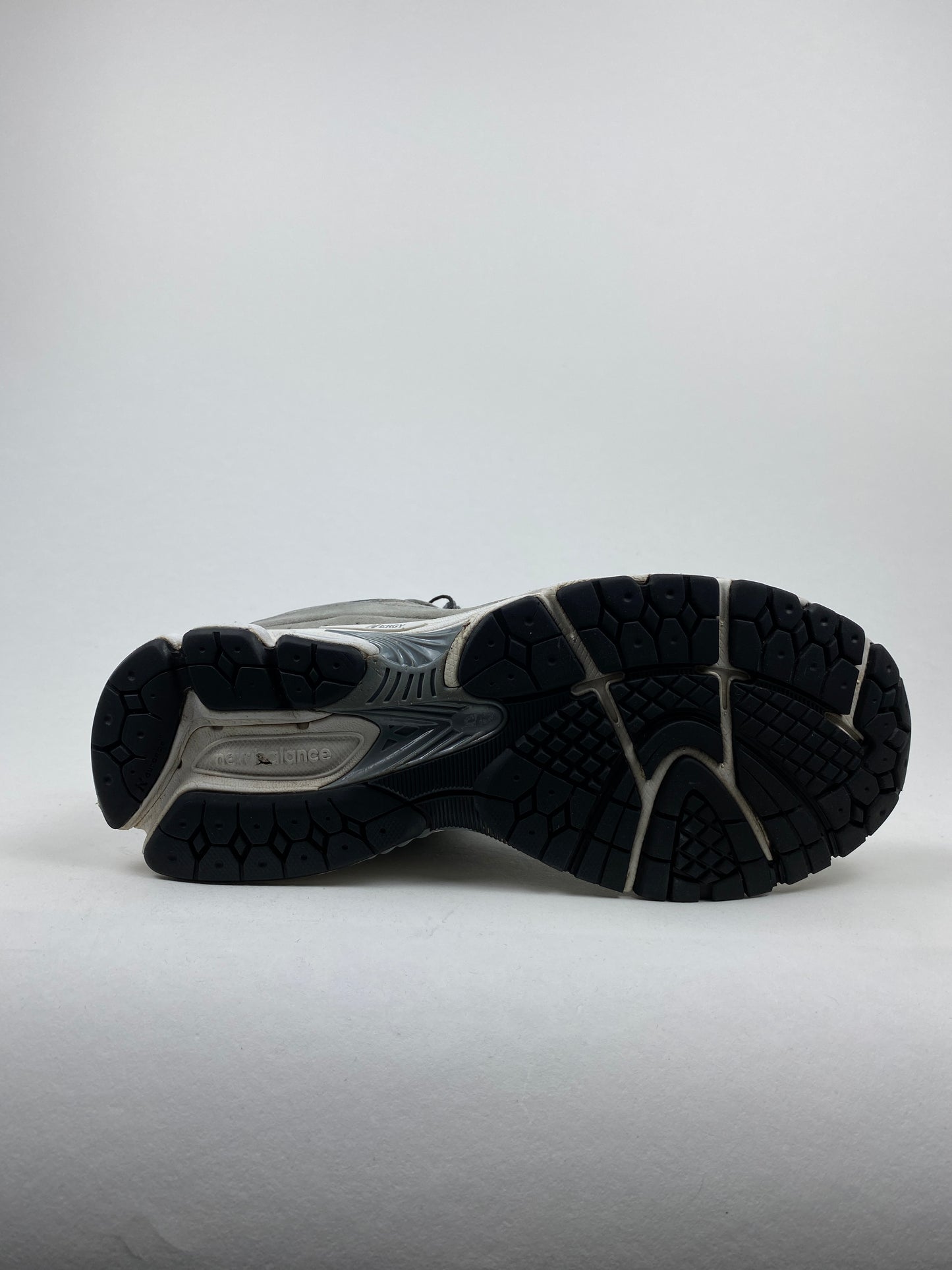 New Balance 2002R Steel Grey Orca (Taille 41,5)