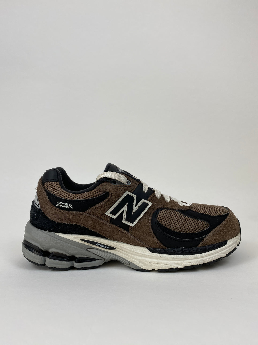 New Balance 2002R Emerging Brown