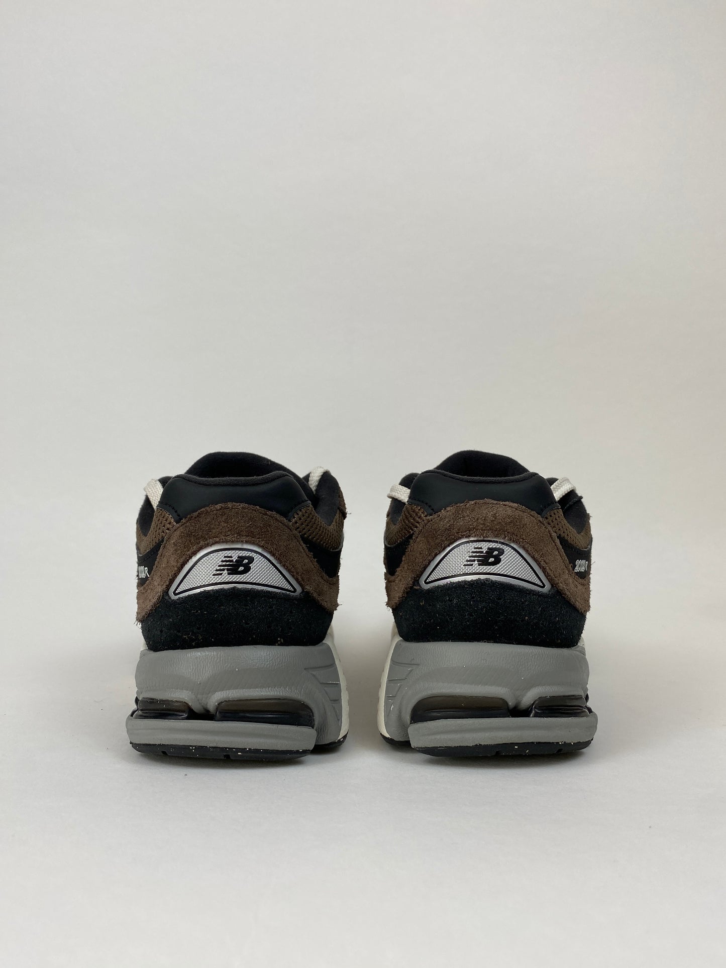 New Balance 2002R Emerging Brown (Taille 37)