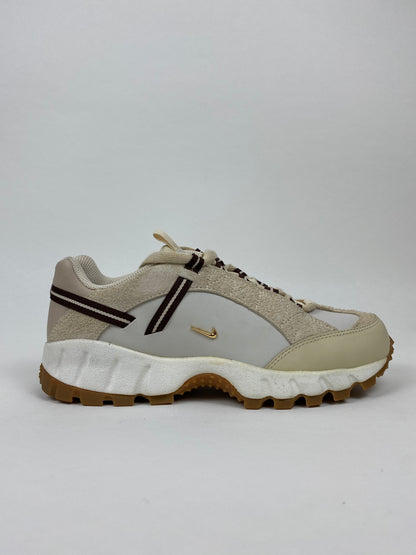 Nike Air Humara LX Jacquemus Light Bone Gold (Taille 38)
