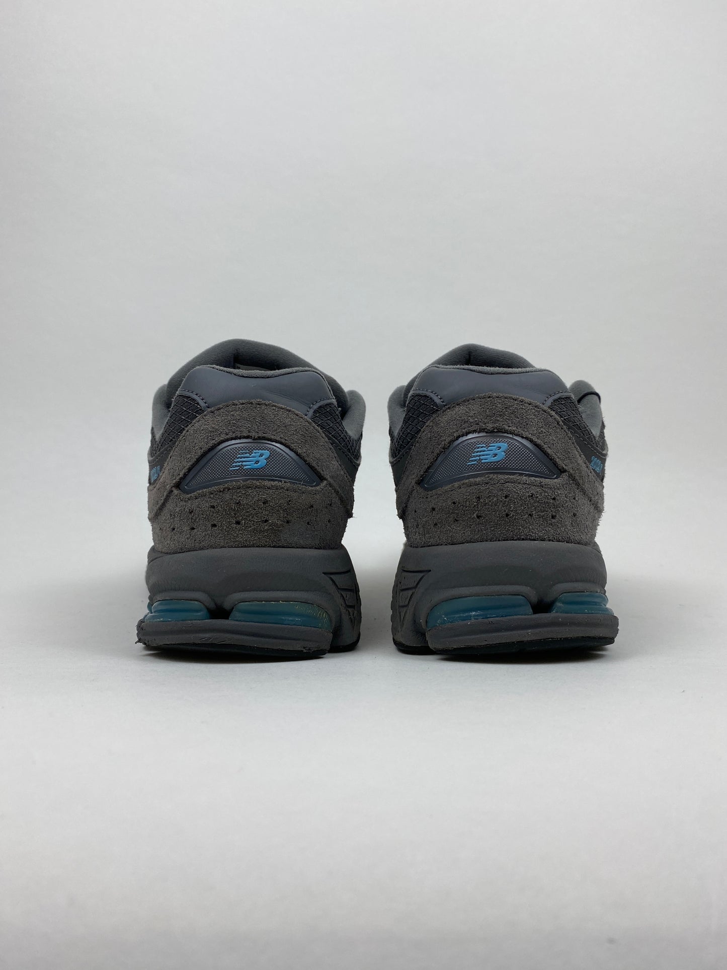 New Balance 2002R Grey Blue (Taille 38)