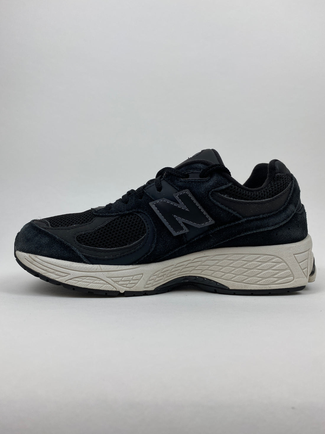 New Balance 2002R Black