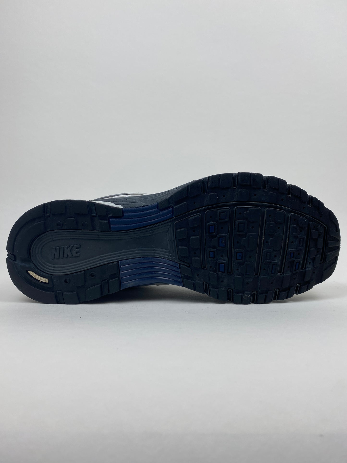 Nike P-6000 Photon Dust Anthracite (Taille 43)