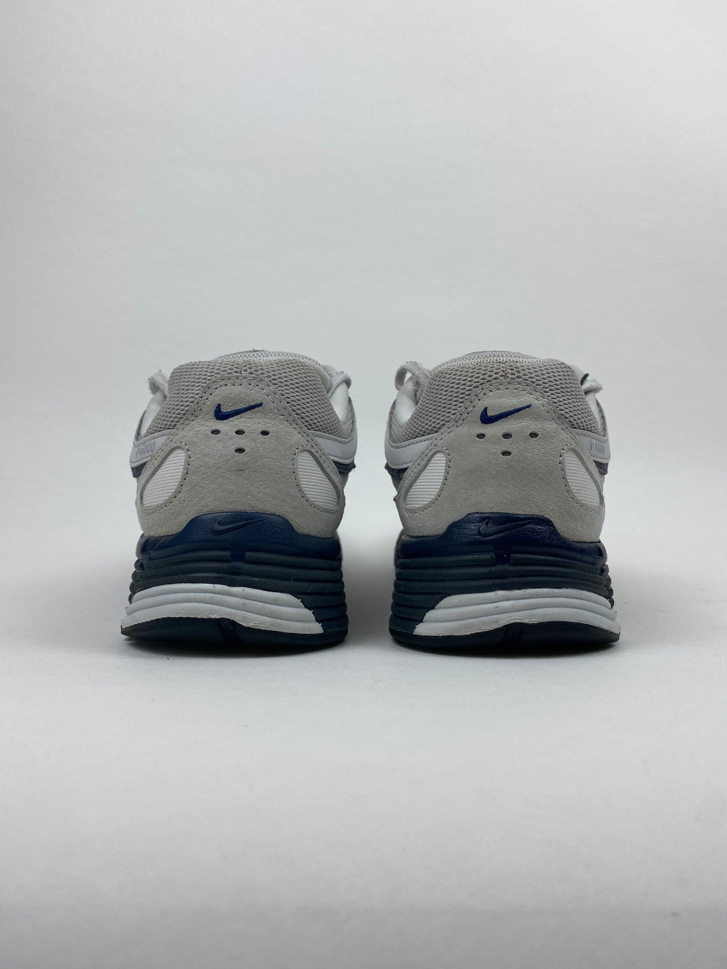 Nike P-6000 Photon Dust Anthracite (Taille 43)