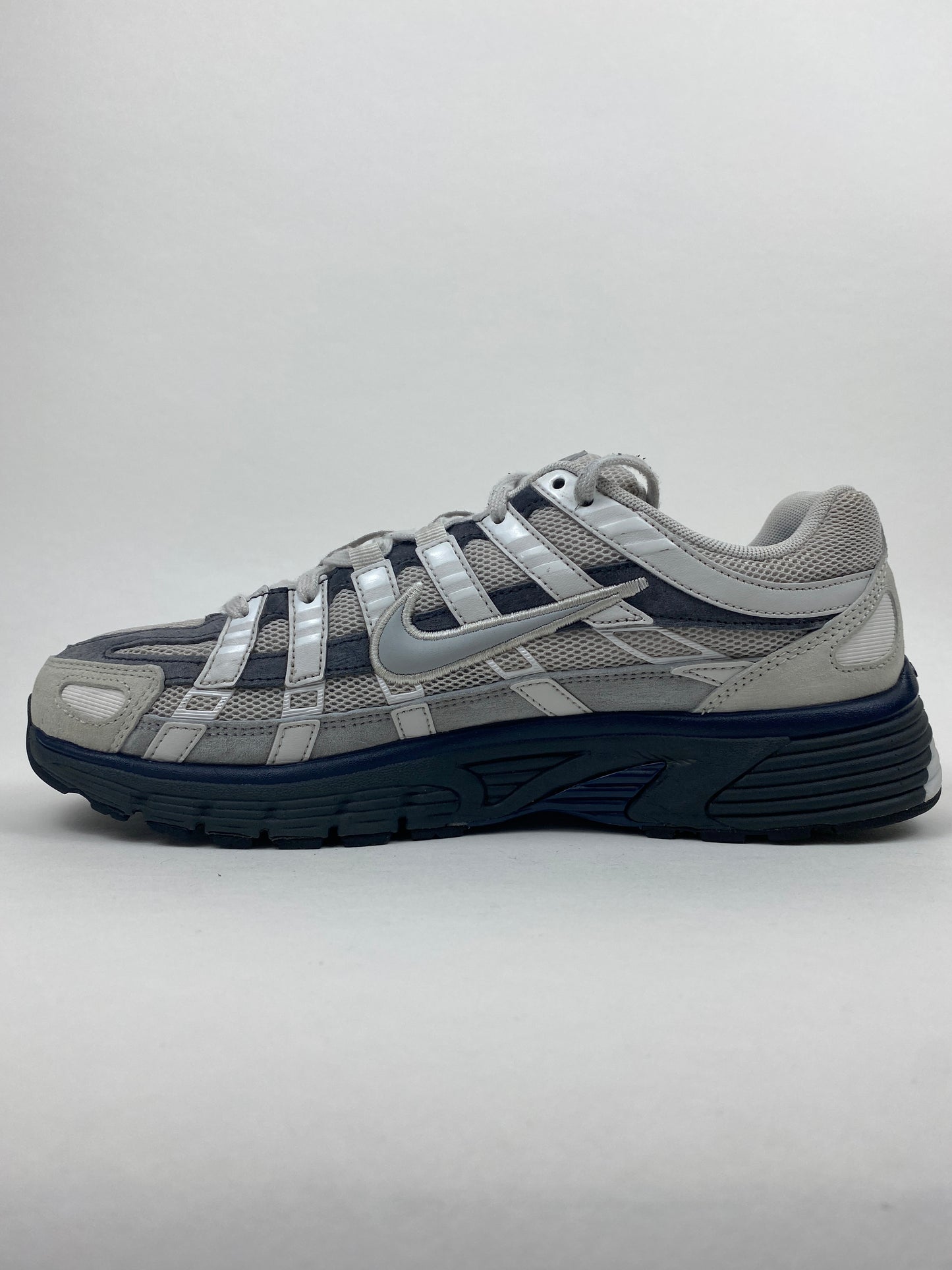 Nike P-6000 Photon Dust Anthracite (Taille 43)
