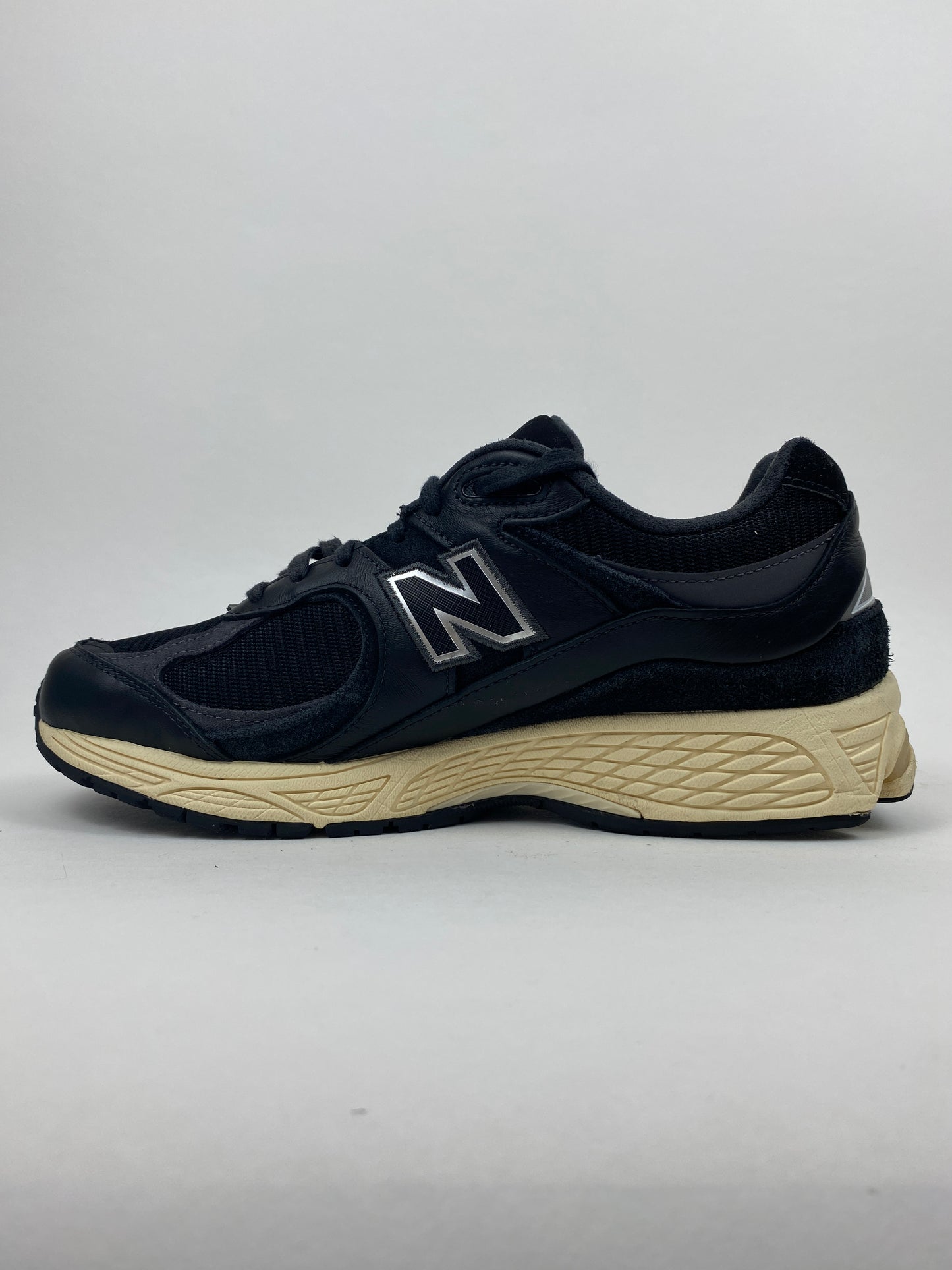 New Balance 2002R Black Vintage (Taille 42,5)