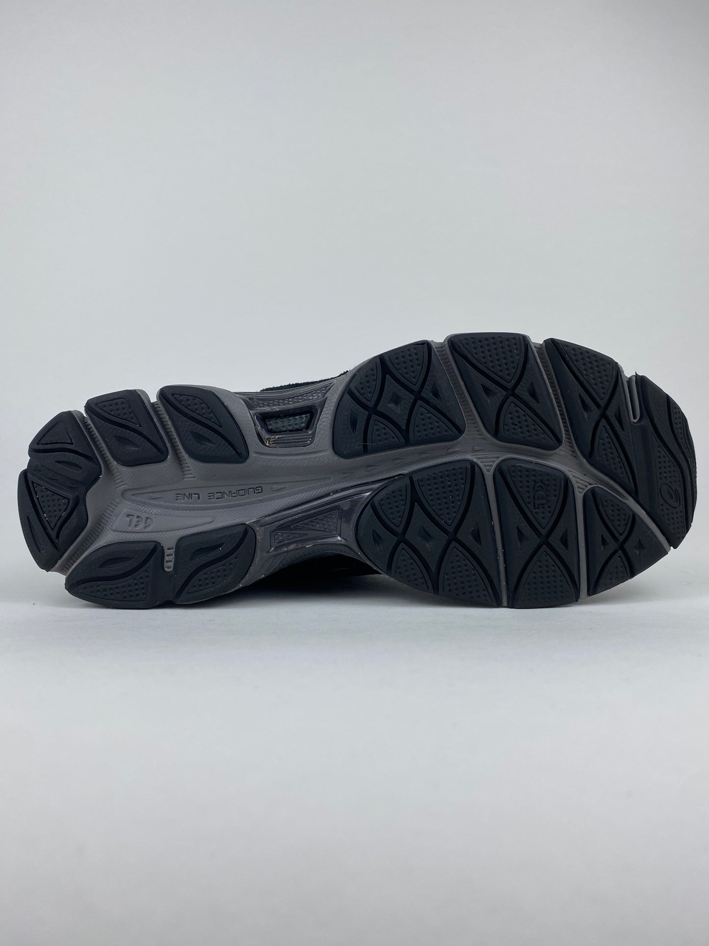 ASICS Gel-NYC Graphite Grey Black (Taille 40,5)