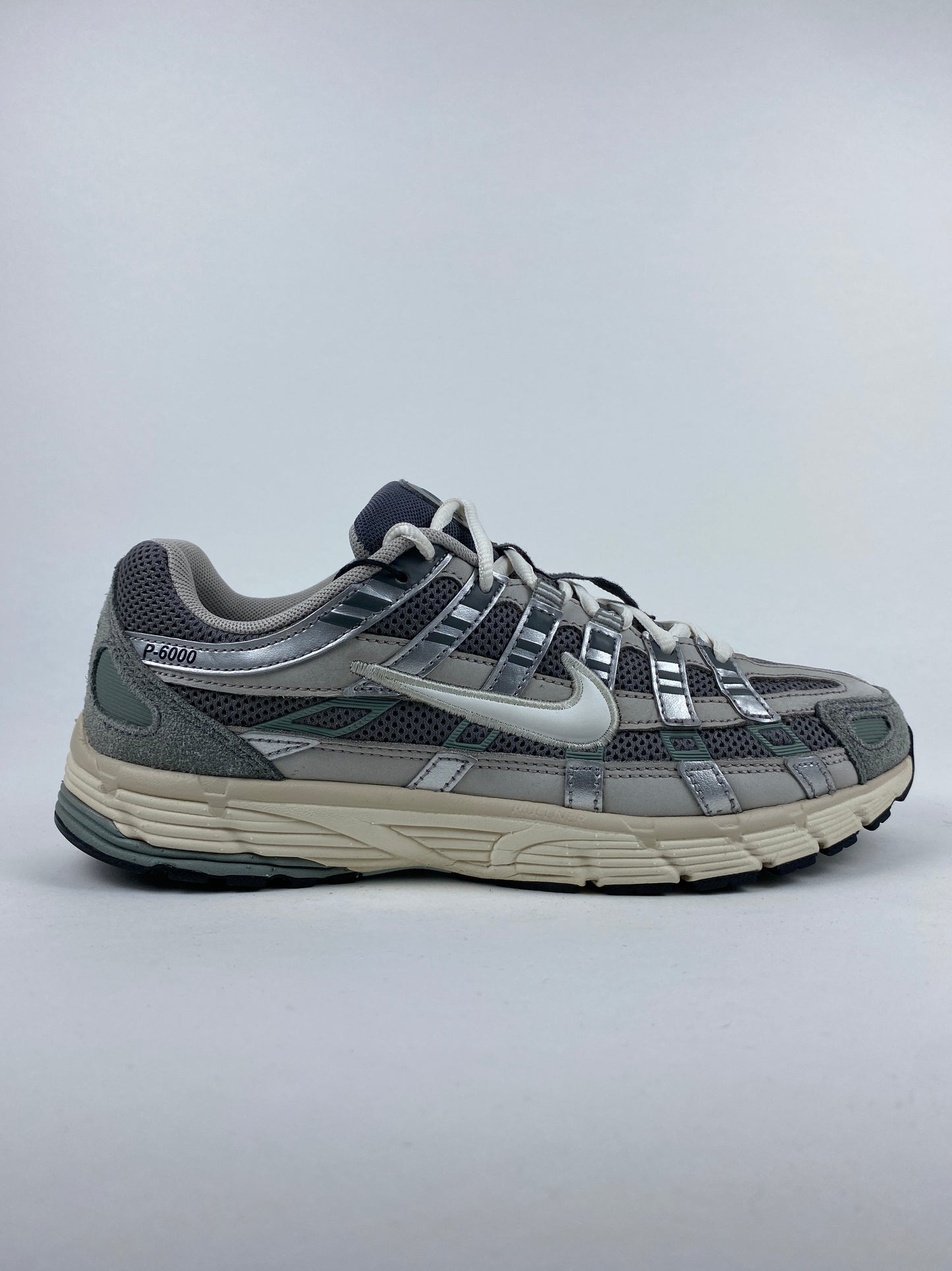 Nike P-6000 Flat Pewter (Taille 40.5)