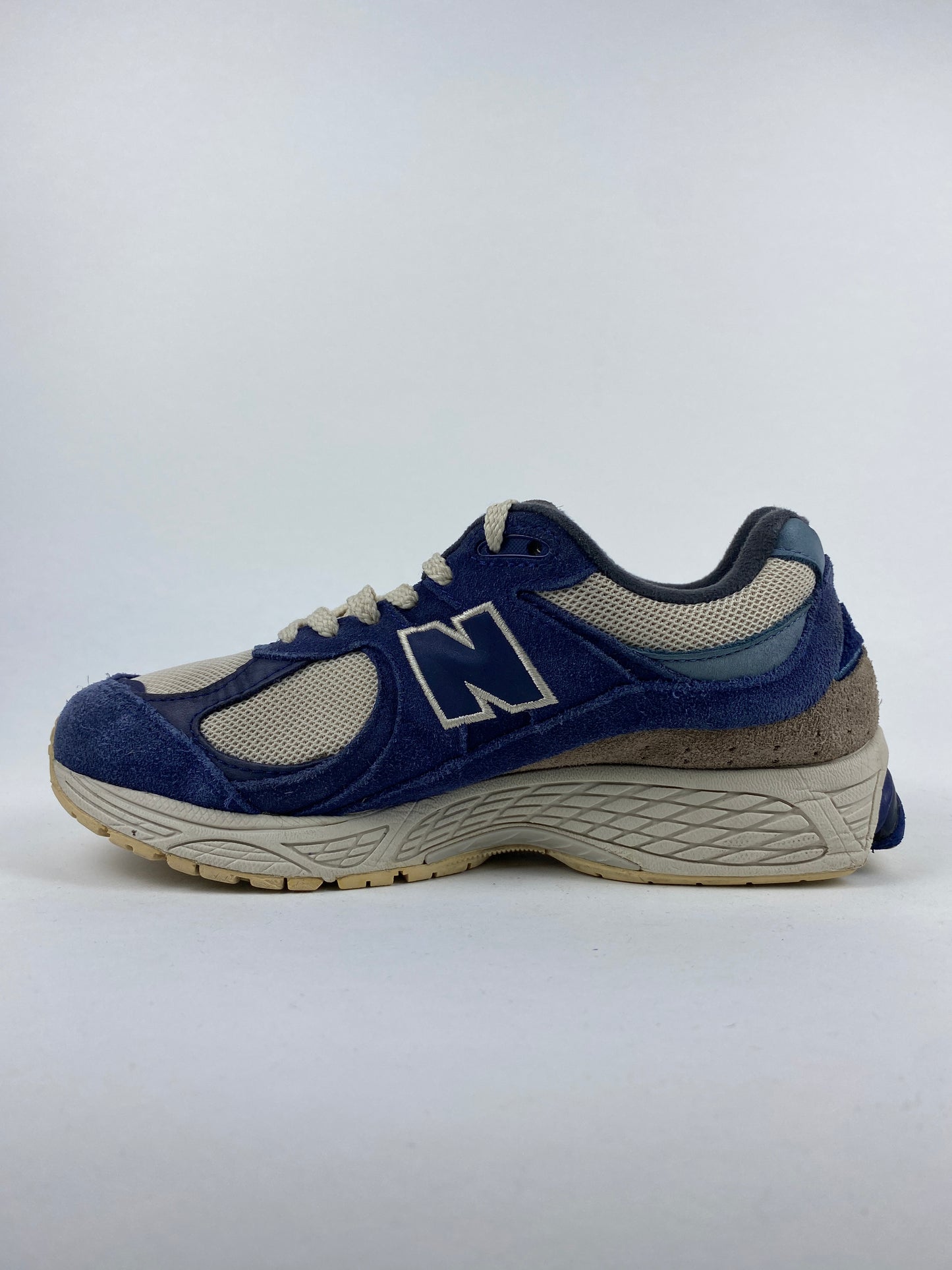 New Balance 2002R Light Cream Purple (Taille 38)