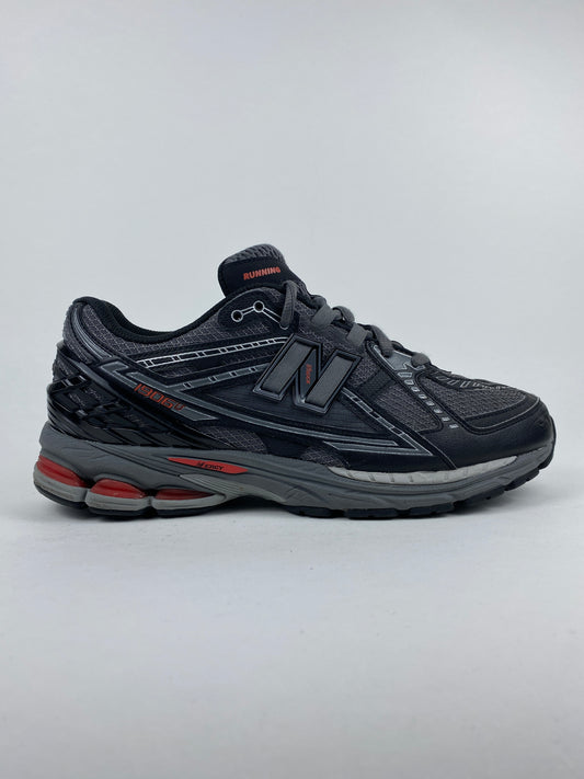 New Balance 1906U Black Grey Red (Taille 43)