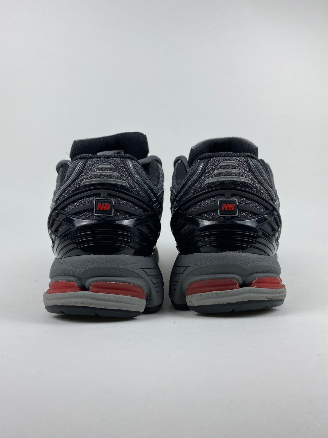 New Balance 1906U Black Grey Red