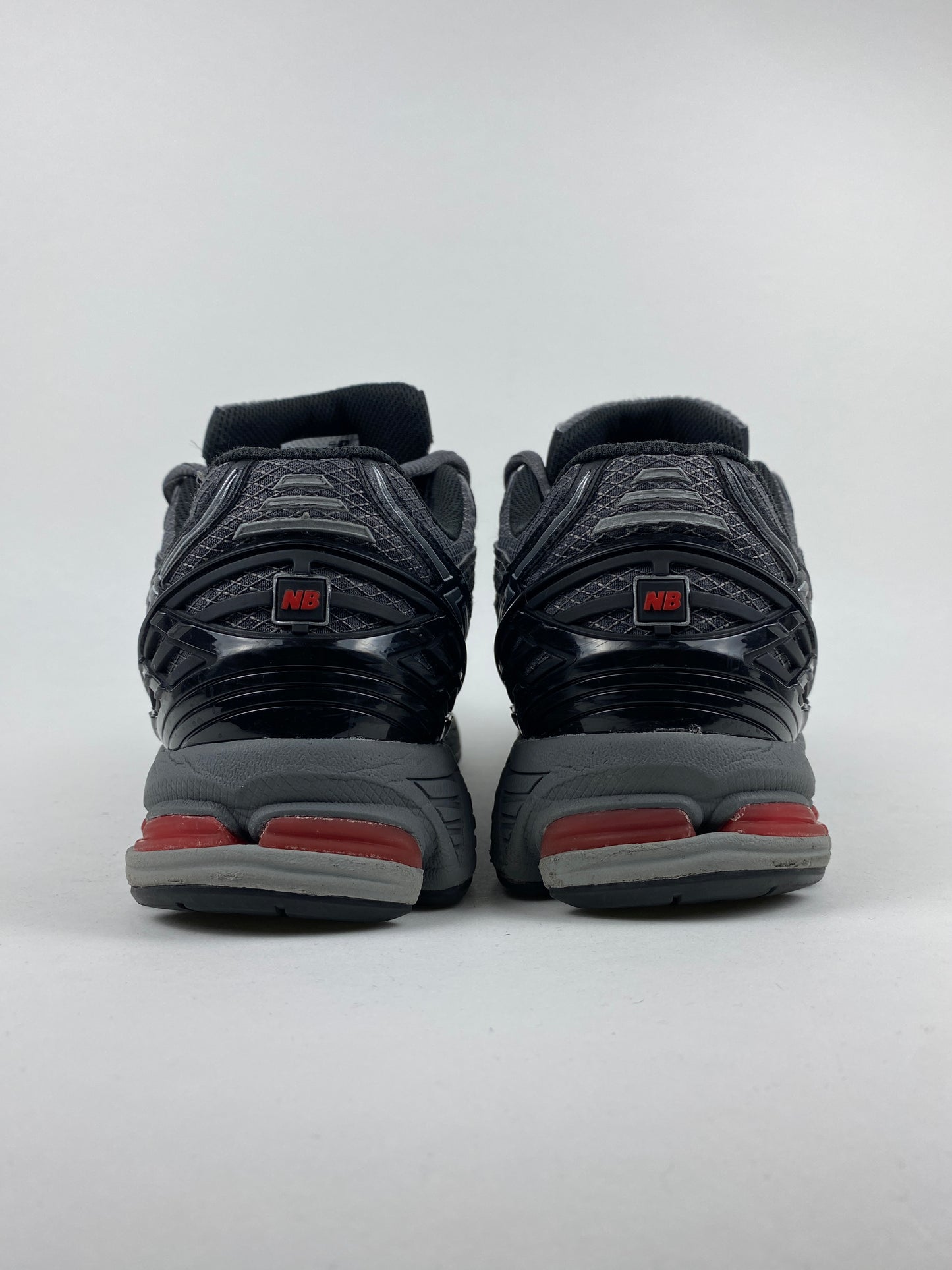 New Balance 1906U Black Grey Red (Taille 43)