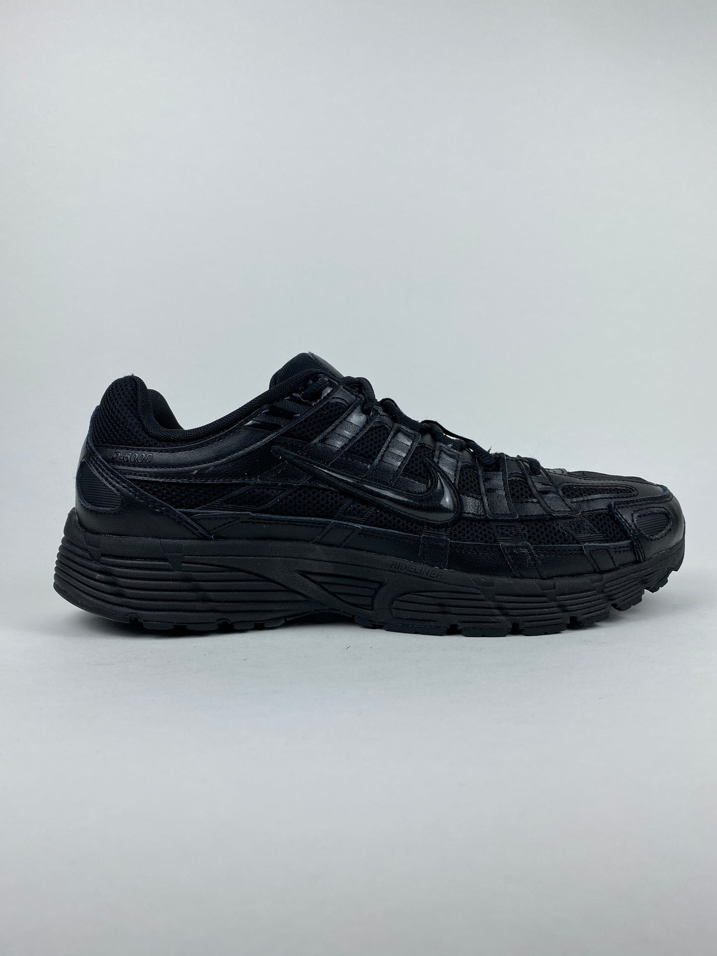 Nike P-6000 Black (Taille 45)